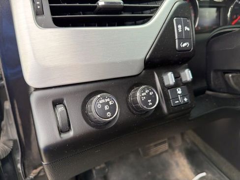 Used 2015 GMC Yukon XL SLE w/ Convenience Package AWD/4WD image 23