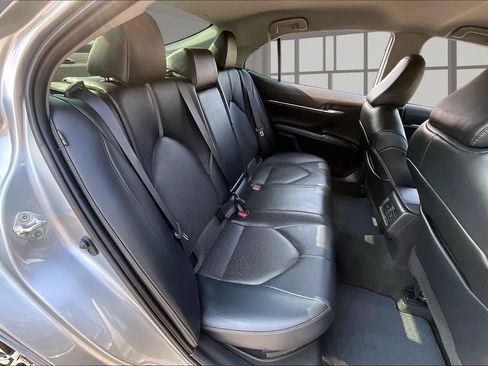 Used 2024 Toyota Camry XLE FWD image 25