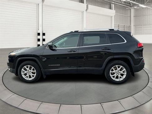 Used 2014 Jeep Cherokee Latitude w/ Cold Weather Group image 1