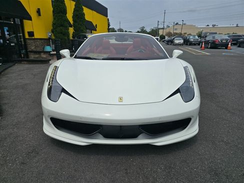 Used 2015 Ferrari 458 Spider RWD image 36