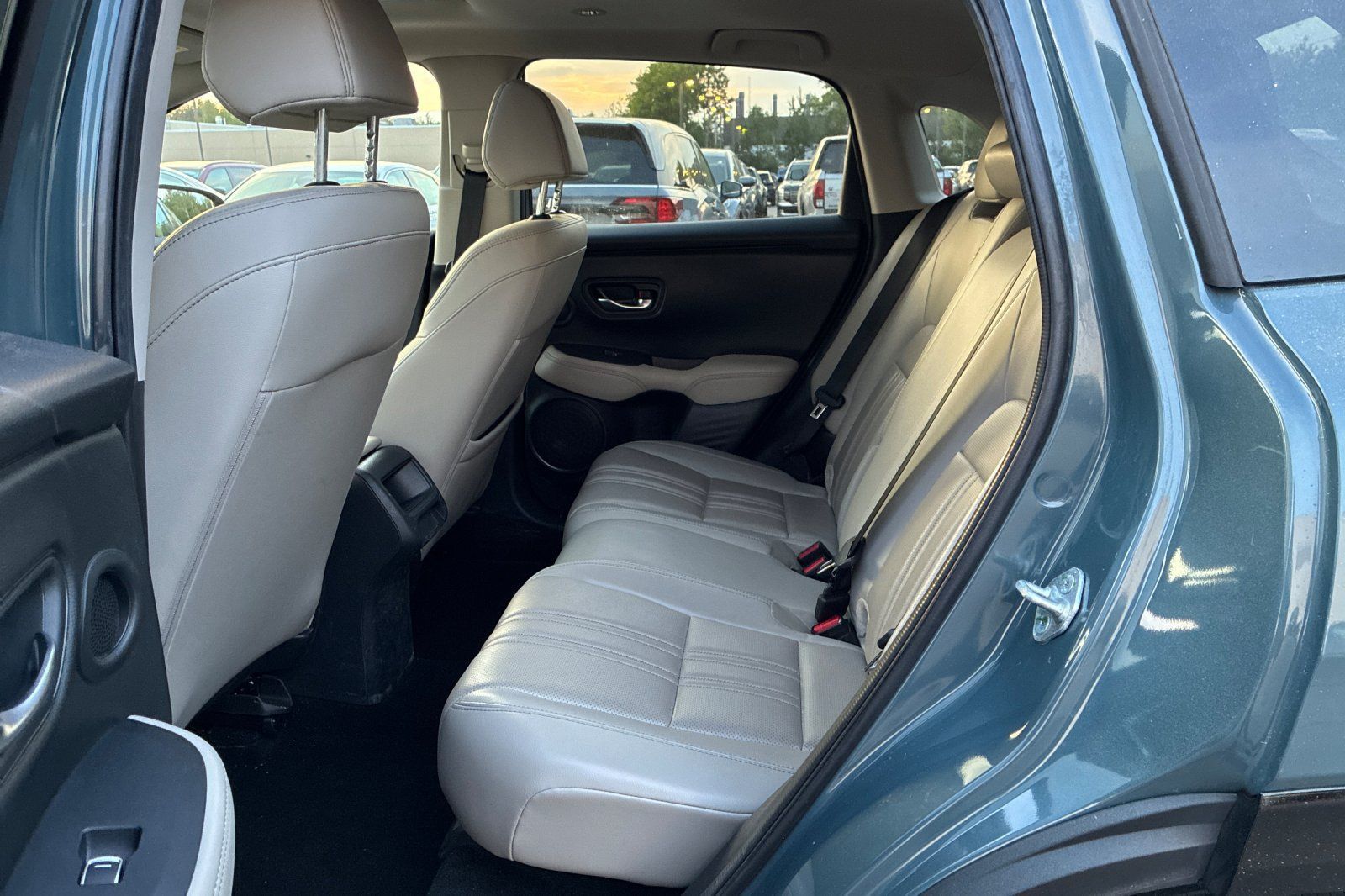 Used 2025 Honda HR-V EX-L image 13
