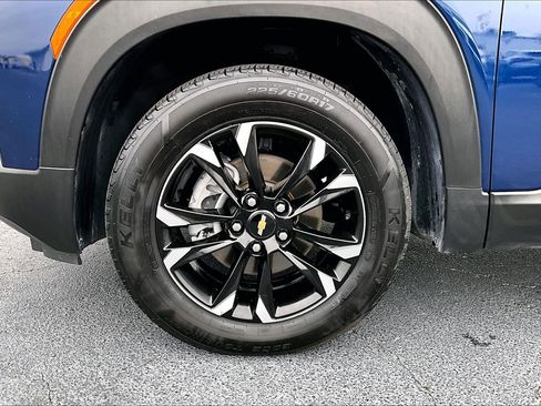 Certified 2022 Chevrolet TrailBlazer LT w/ Driver Confidence Package AWD/4WD image 8