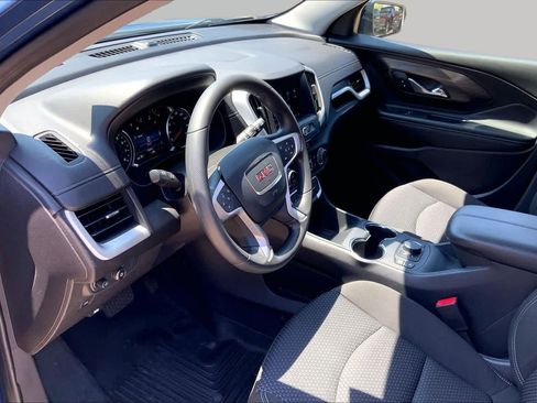 Used 2024 GMC Terrain SLE w/ Driver Convenience Package FWD image 18