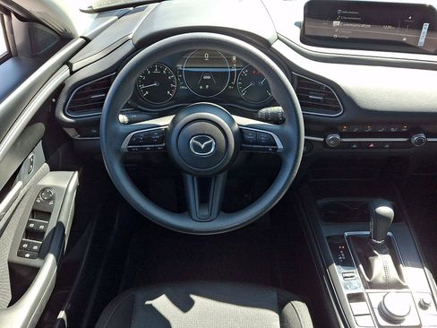 Certified 2025 MAZDA CX-30 AWD 2.5 S image 11