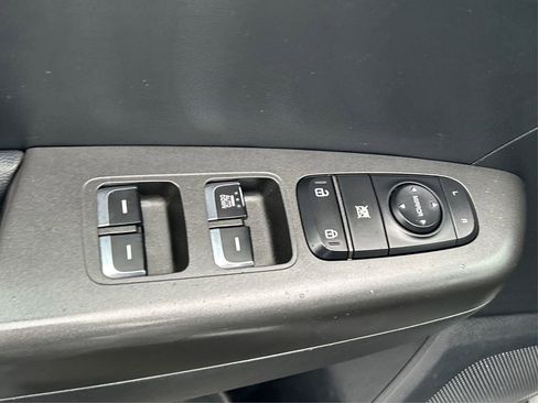 Used 2018 Kia Sportage LX image 31