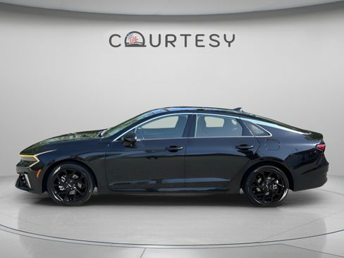 Used 2026 Kia K5 GT-Line w/ GT-Line Premium Package FWD image 3
