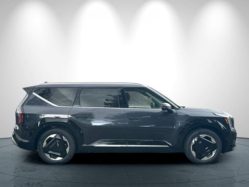 New 2026 Kia EV9 Land AWD/4WD image 3