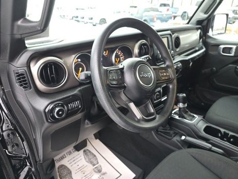 Used 2020 Jeep Wrangler Unlimited Sport image 8