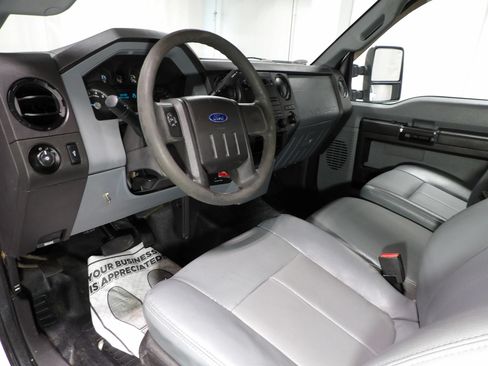 Used 2016 Ford F250 XL w/ Power Equipment Group RWD image 13