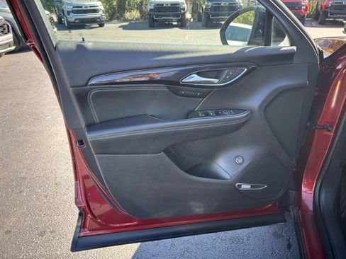 Certified 2022 Buick Envision Essence w/ Technology Package II image 12