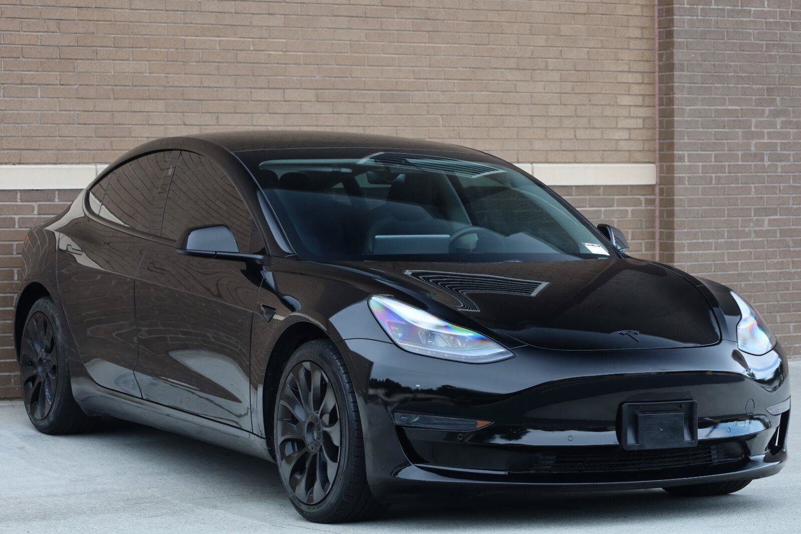 Used 2021 Tesla Model 3 Standard Range Plus RWD image 3