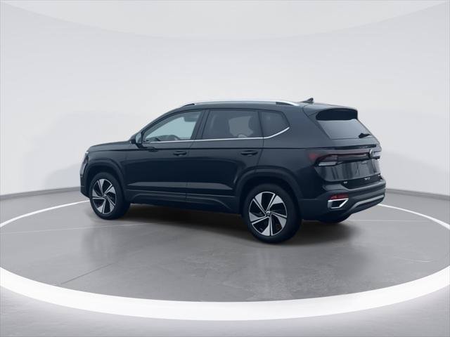 New 2026 Volkswagen Taos SE AWD/4WD image 6