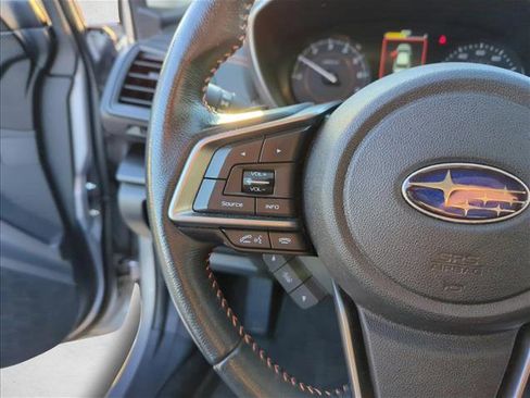 Used 2021 Subaru Crosstrek 2.0i Premium w/ Moonroof Package image 12