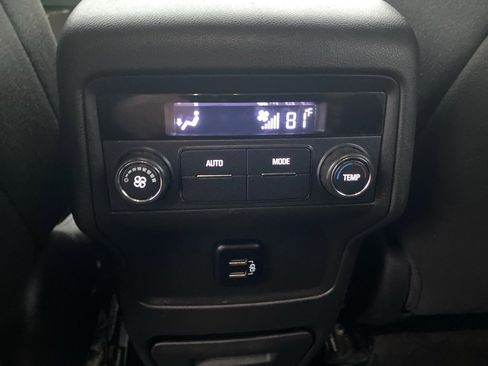 Used 2018 GMC Acadia SLE w/ Driver Alert Package I image 22