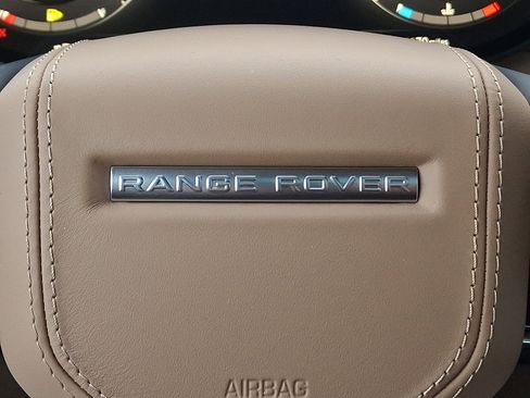 New 2025 Land Rover Range Rover SE image 21