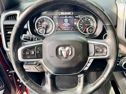 Used 2019 RAM 1500 Big Horn AWD/4WD image 12