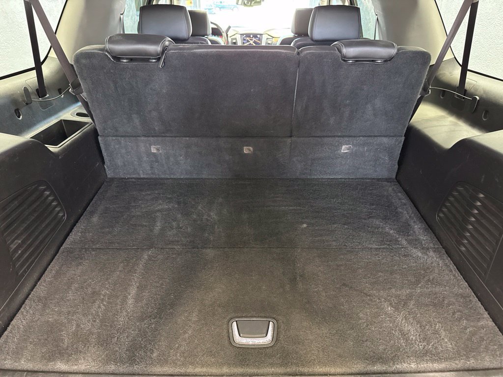 Used 2015 GMC Yukon XL Denali w/ Touring Package AWD/4WD image 28