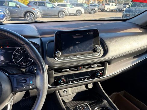 Certified 2023 Nissan Rogue SV w/ SV Premium B Package image 19