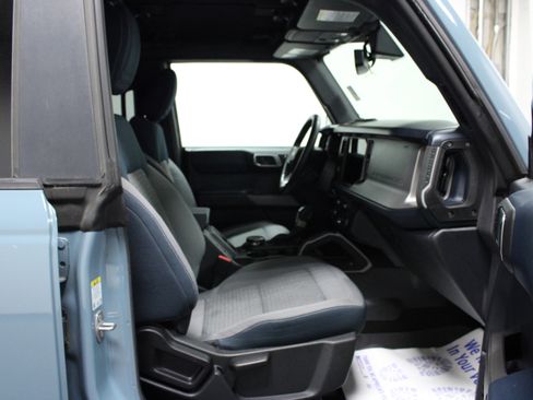 Used 2023 Ford Bronco Outer Banks image 16
