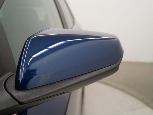 Used 2023 Chevrolet Equinox LT image 76