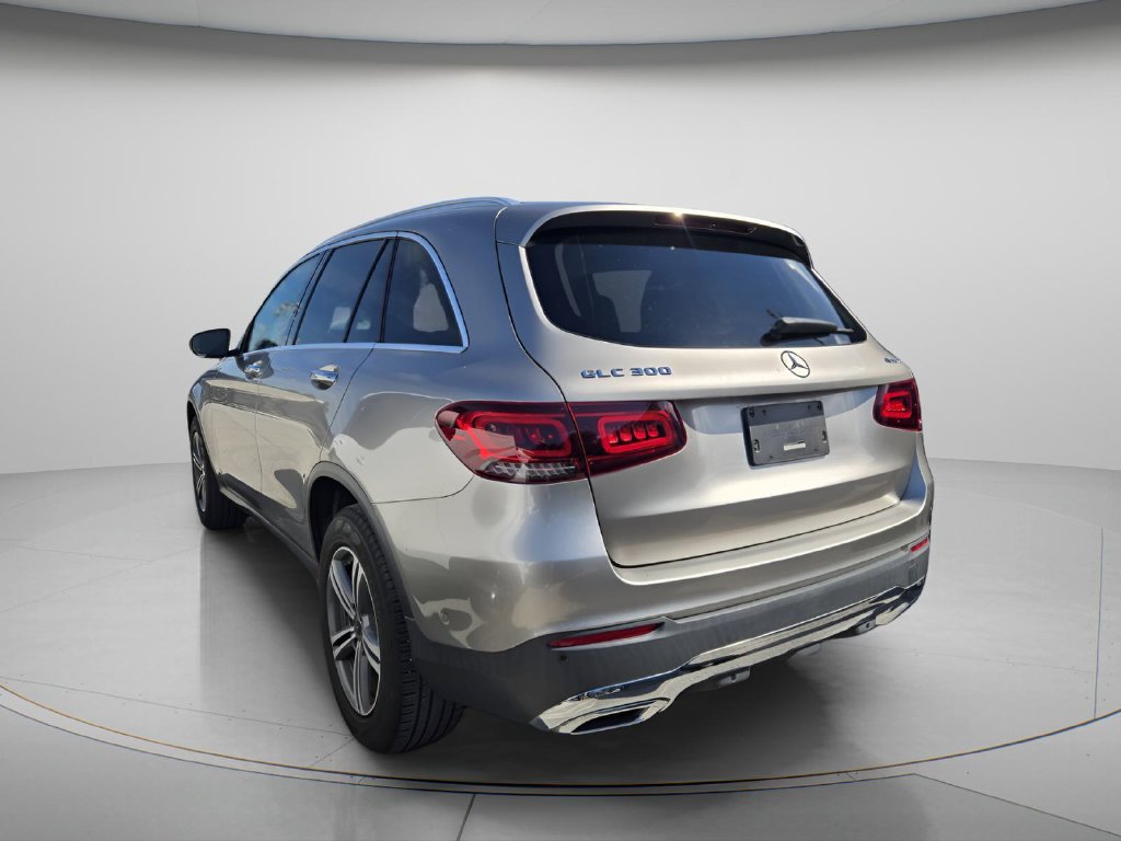 Used 2020 Mercedes-Benz GLC 300 4MATIC image 5