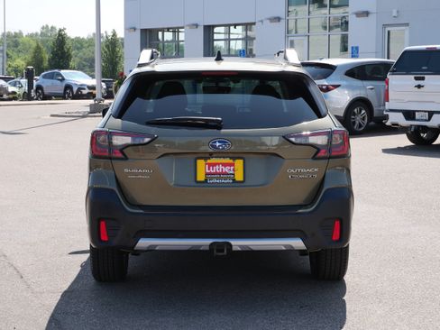 Used 2022 Subaru Outback Touring XT AWD/4WD image 6
