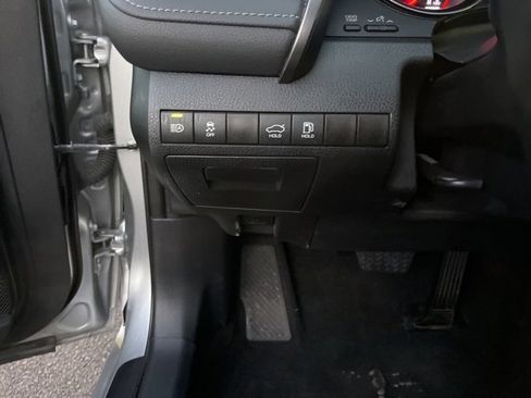 Used 2024 Toyota Camry XSE image 31