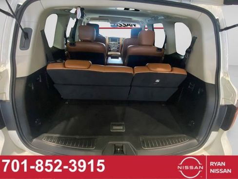 Used 2019 INFINITI QX80 Luxe AWD/4WD image 42