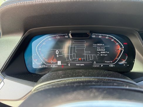 Used 2023 BMW X6 xDrive40i w/ Executive Package image 9