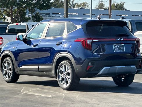 New 2026 Kia Seltos LX image 6