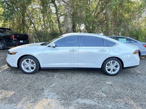 Certified 2025 Honda Accord LX image 4