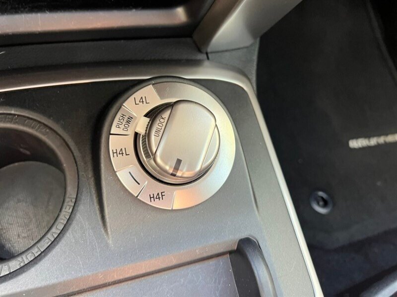 Used 2023 Toyota 4Runner Limited AWD/4WD image 42
