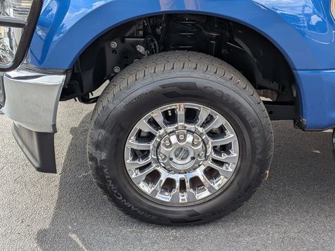 Used 2022 Ford F250 Lariat w/ Chrome Package image 9