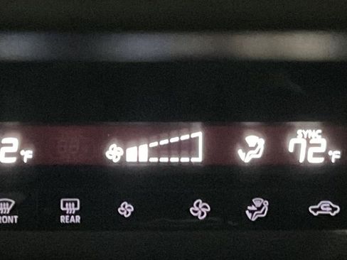 Used 2024 Mitsubishi Outlander Ralliart image 16