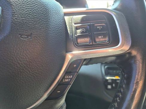 Used 2022 RAM 2500 Laramie AWD/4WD image 13