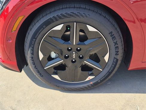 New 2025 Kia EV6 GT-Line image 33