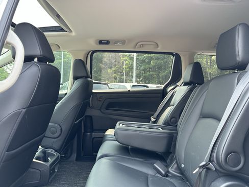 Used 2026 Honda Odyssey EX-L image 9