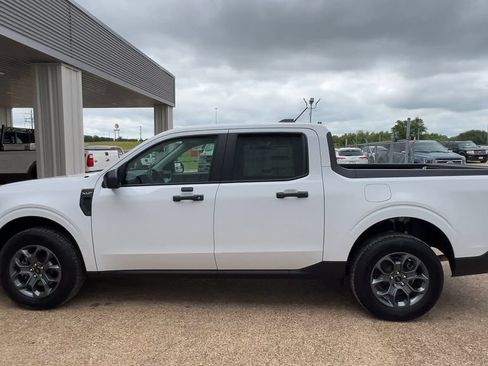 New 2025 Ford Maverick XLT w/ Equipment Group 301A AWD/4WD image 5