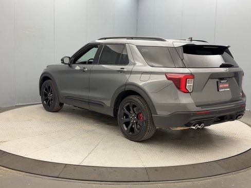 Used 2023 Ford Explorer ST w/ Equipment Group 401A AWD/4WD image 3