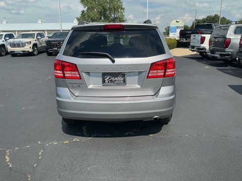 Used 2017 Dodge Journey SE FWD image 6