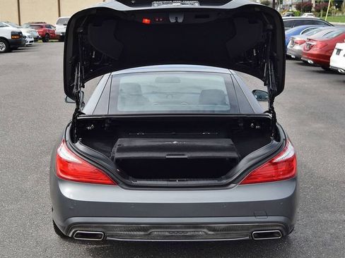 Used 2013 Mercedes-Benz SL 550 image 7
