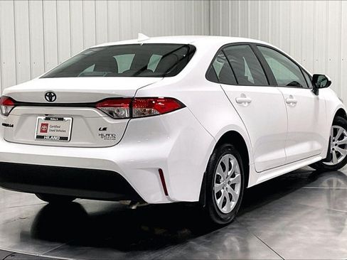Certified 2026 Toyota Corolla LE FWD image 14