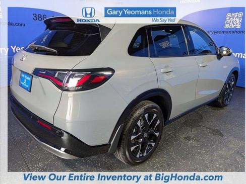 New 2026 Honda HR-V EX-L image 6