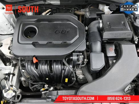 Used 2020 Kia Optima LX image 32