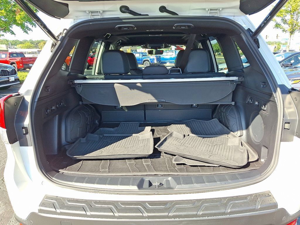 Used 2022 Subaru Forester Wilderness AWD/4WD image 31