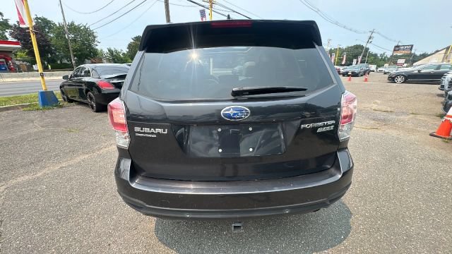 Used 2017 Subaru Forester 2.5i Limited AWD/4WD image 6