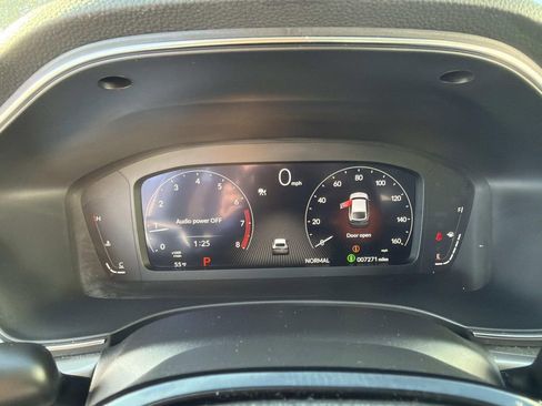 Used 2024 Acura Integra Base image 30