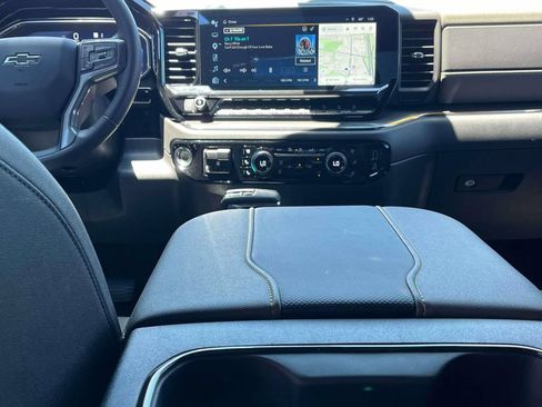 Certified 2023 Chevrolet Silverado 1500 ZR2 w/ Technology Package AWD/4WD image 14