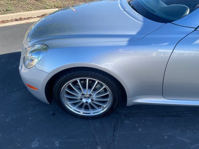 Used 2006 Lexus SC 430 Convertible RWD image 17