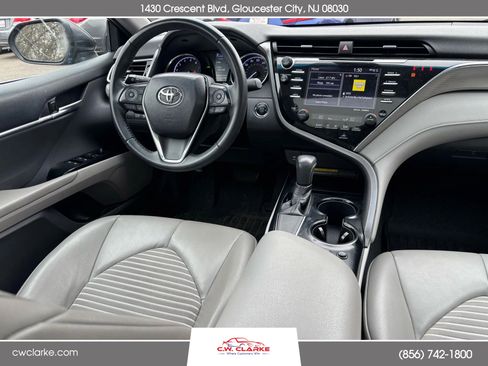 Used 2018 Toyota Camry SE w/ Audio Package image 16